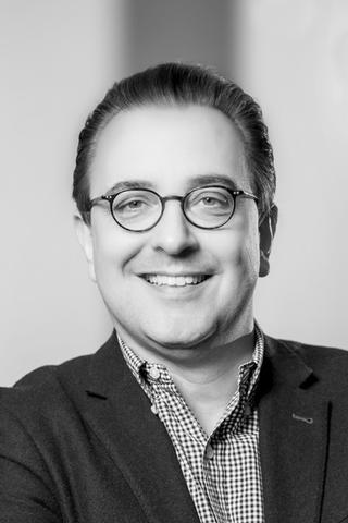 Sehr geehrtes Publikum,